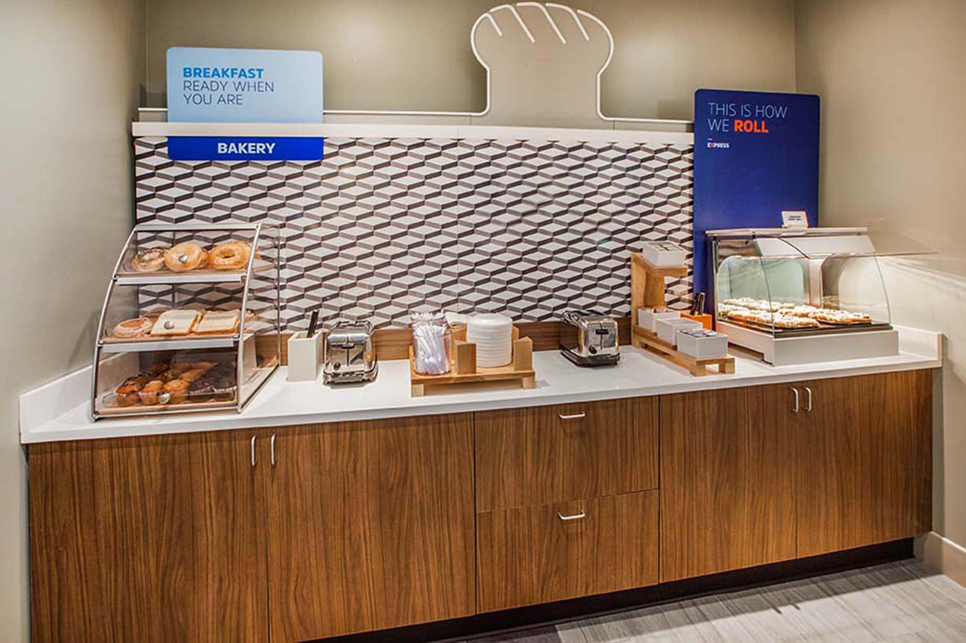 Holiday Inn Express - Albert Lea By Ihg Ngoại thất bức ảnh